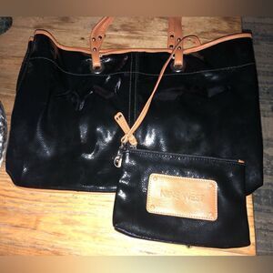 Nine West tote bag and connect pouch IN black NWOT
